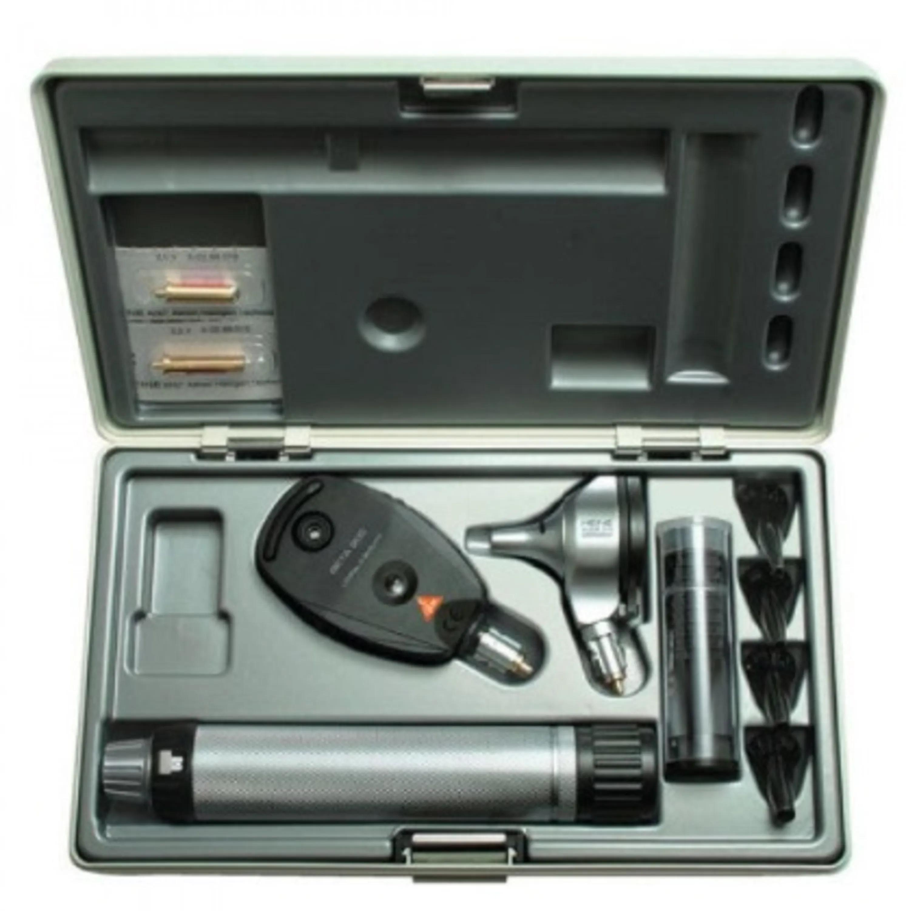 ست اتوسکوپ و افتالموسکوپ فایبراپتیک هاین HEINE BETA 200